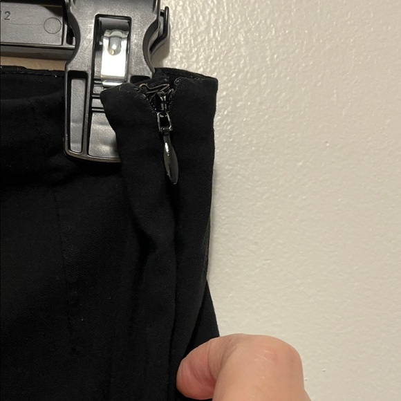 Time and Tru Black Ankle Pants - Picture 3 of 3